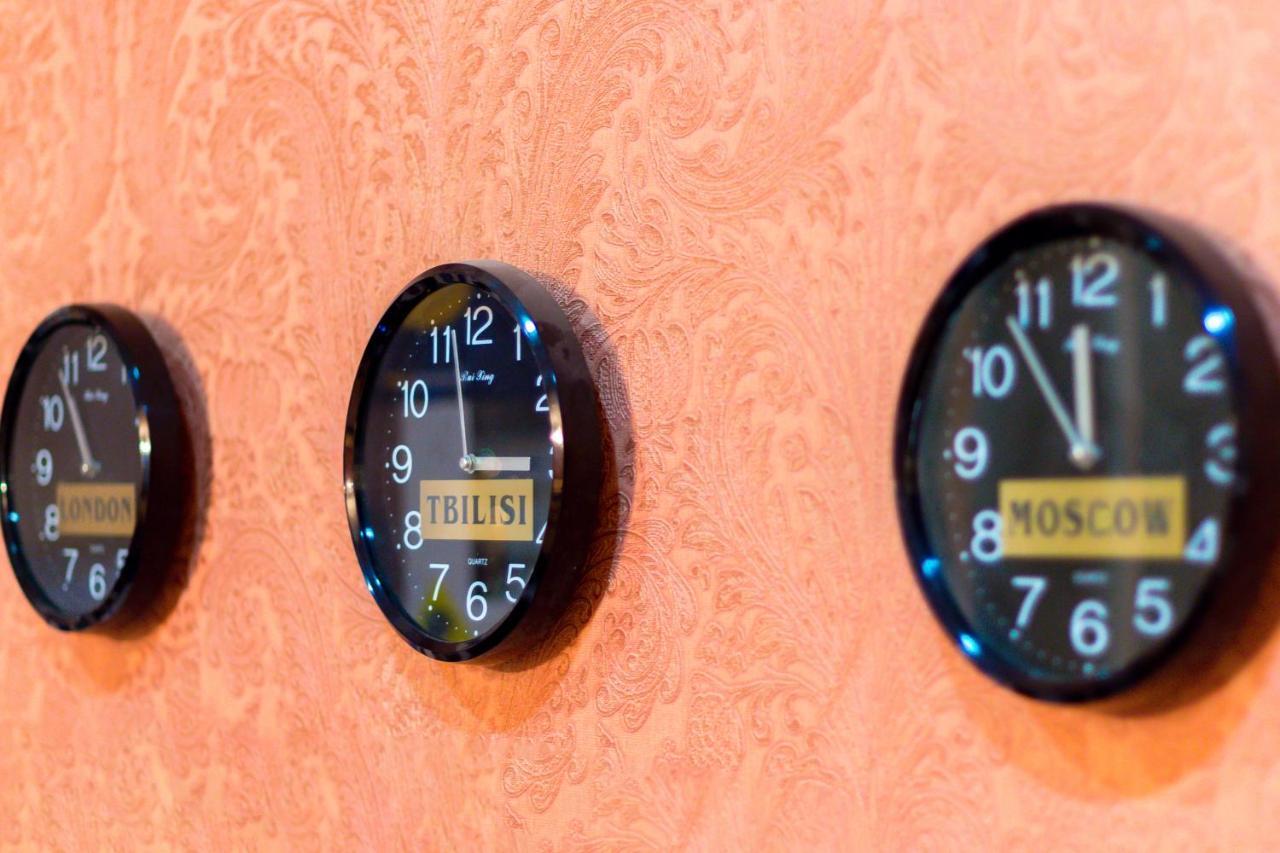 V Park Hotel Tbilisi Esterno foto